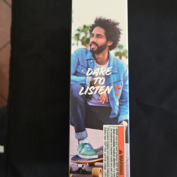 JBL TUNE BEAM zero noise canceling ear buds brand new in box - Picture 4 of 5